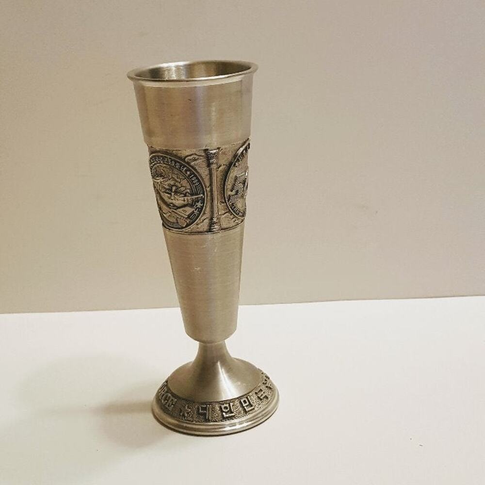 ROK Air force 50th 1949-1999 vase pewter